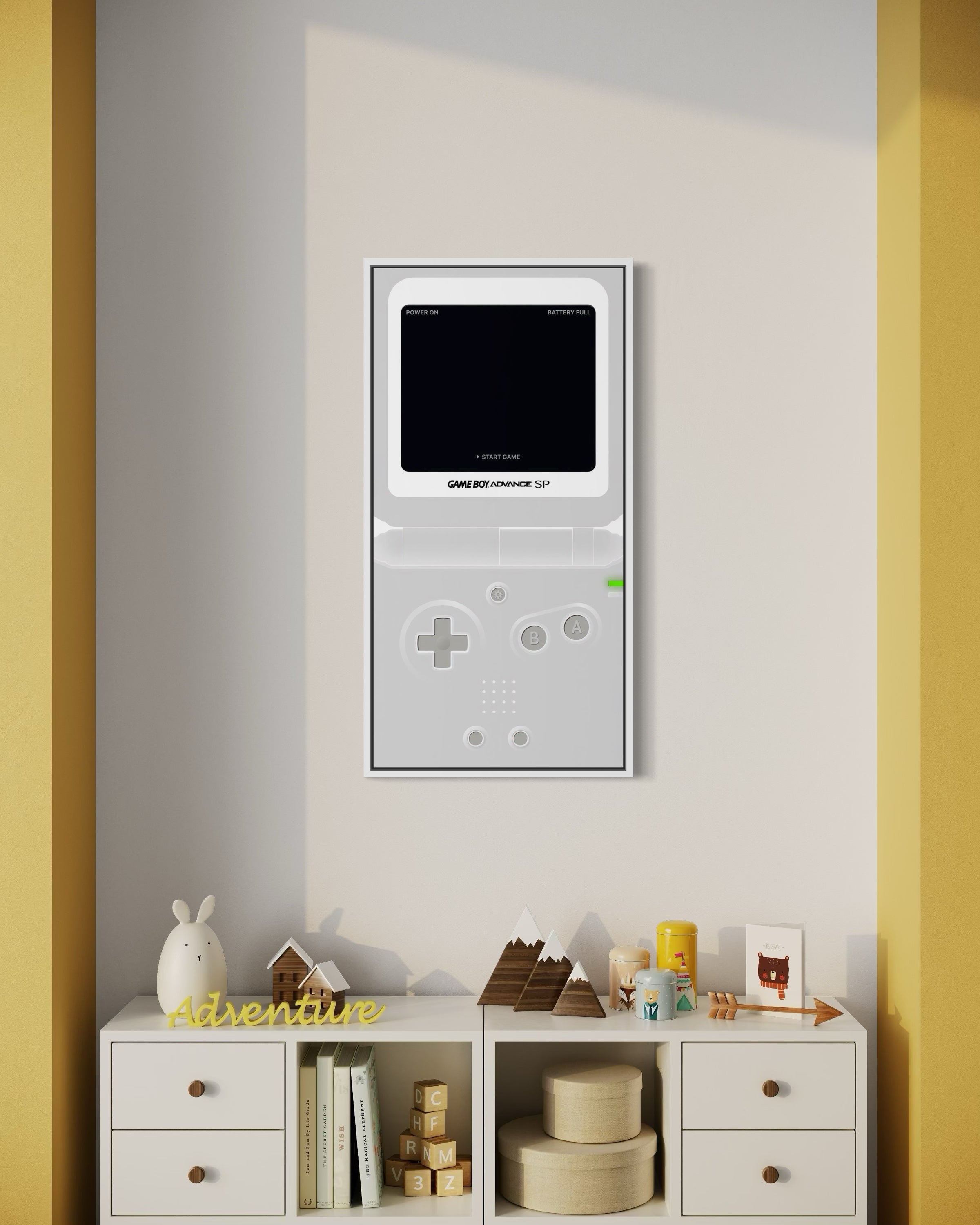 Poster con console portatile bianca/grigia, schermo nero e controlli chiari.