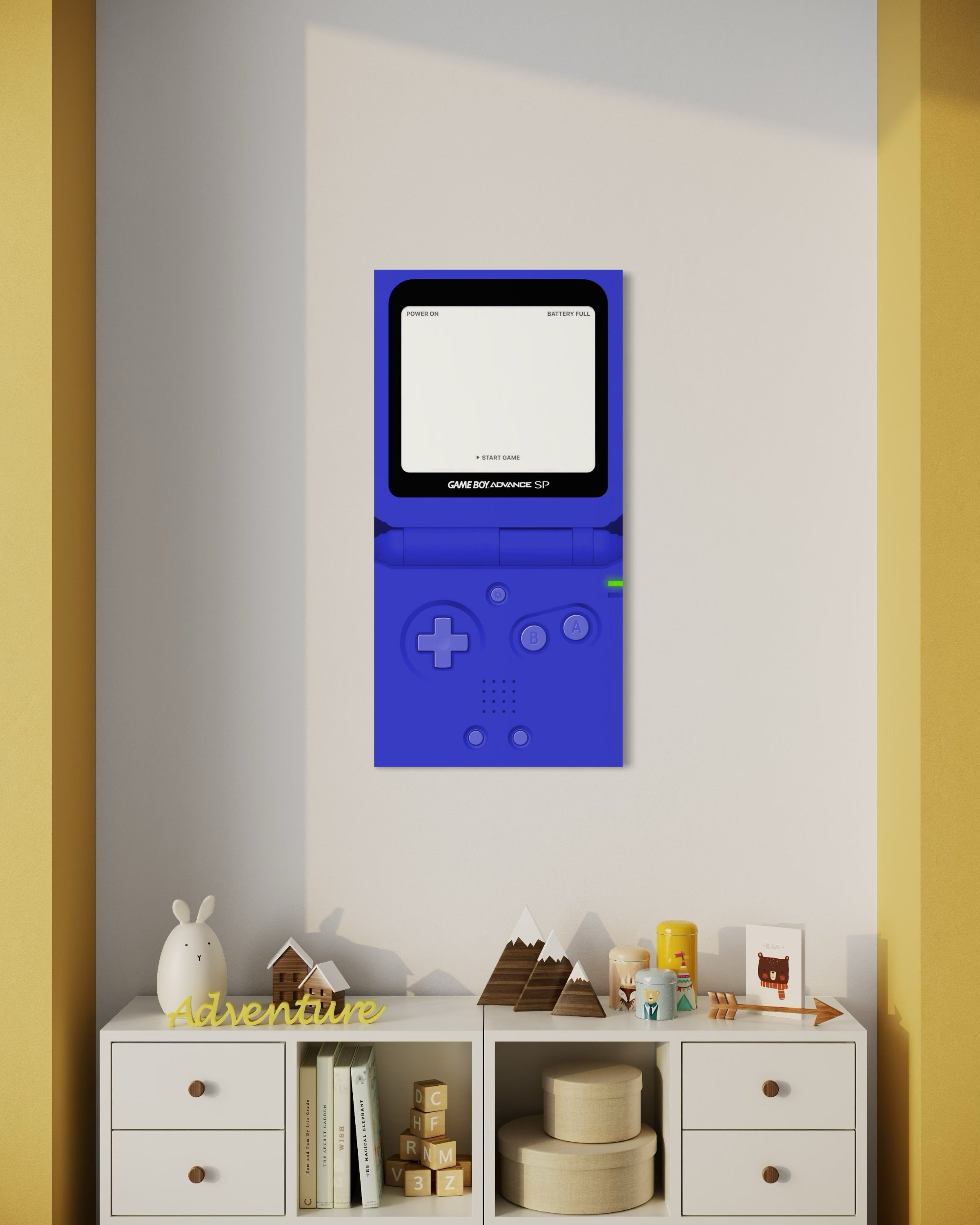 Poster con console portatile blu, schermo bianco e controlli grigi.