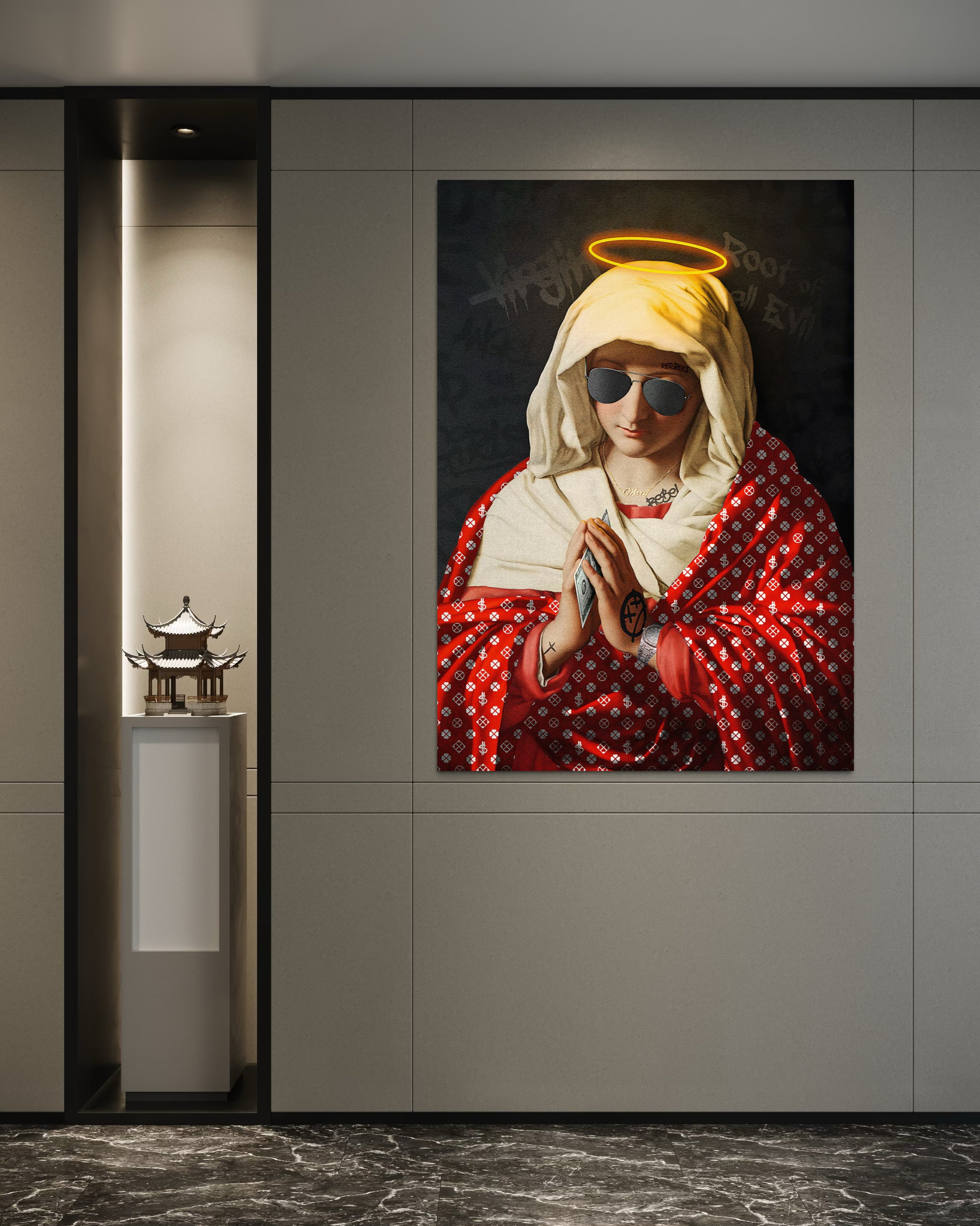 Pop art Santa boss: ritratto con cappuccio e occhiali, mantello rosso a pois