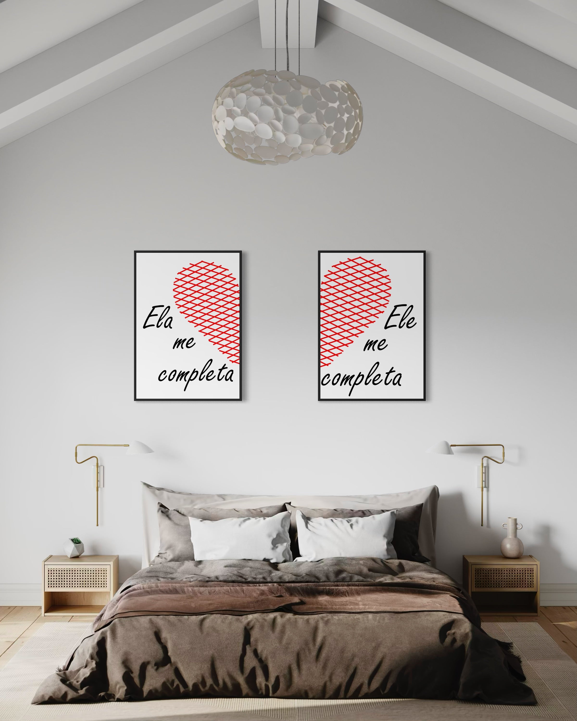 Coppia di stampe incorniciate con cuore rosso a griglia e testo nero 'Ela me completa'