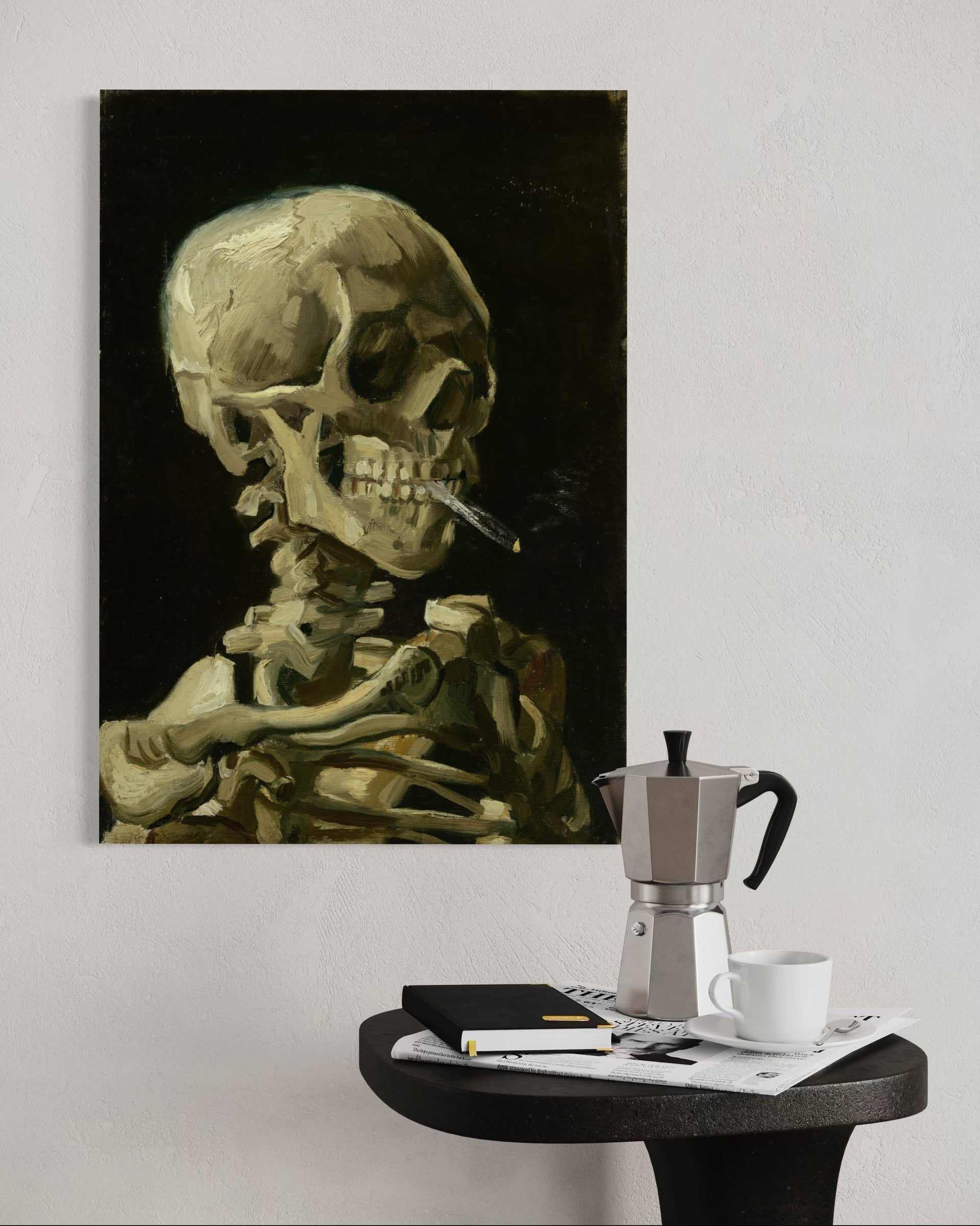 Van gogh skeleton con cornice nera, teschio in pittura su sfondo scuro
