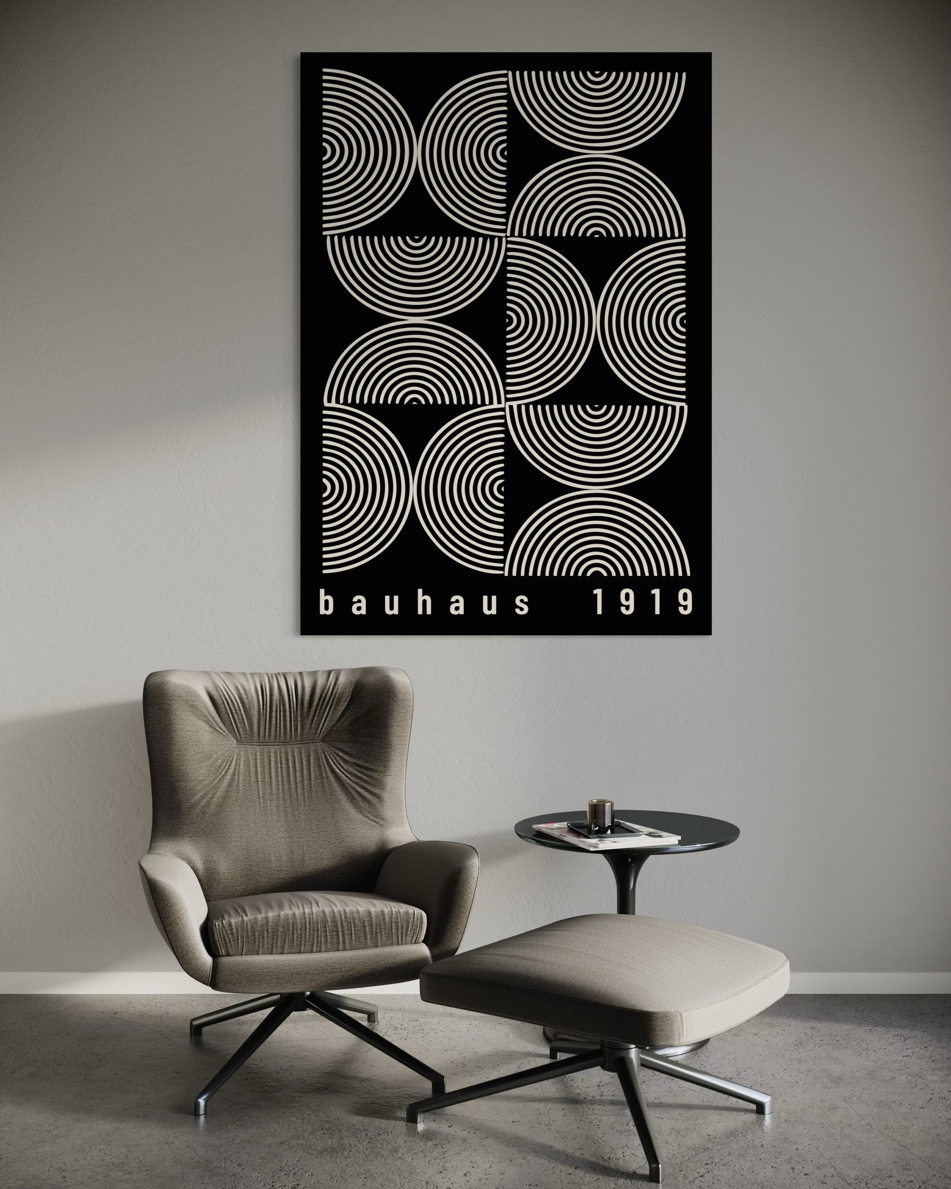 Bauhaus moderno con archi concentrici dorati su sfondo nero, scritta bauhaus 1919