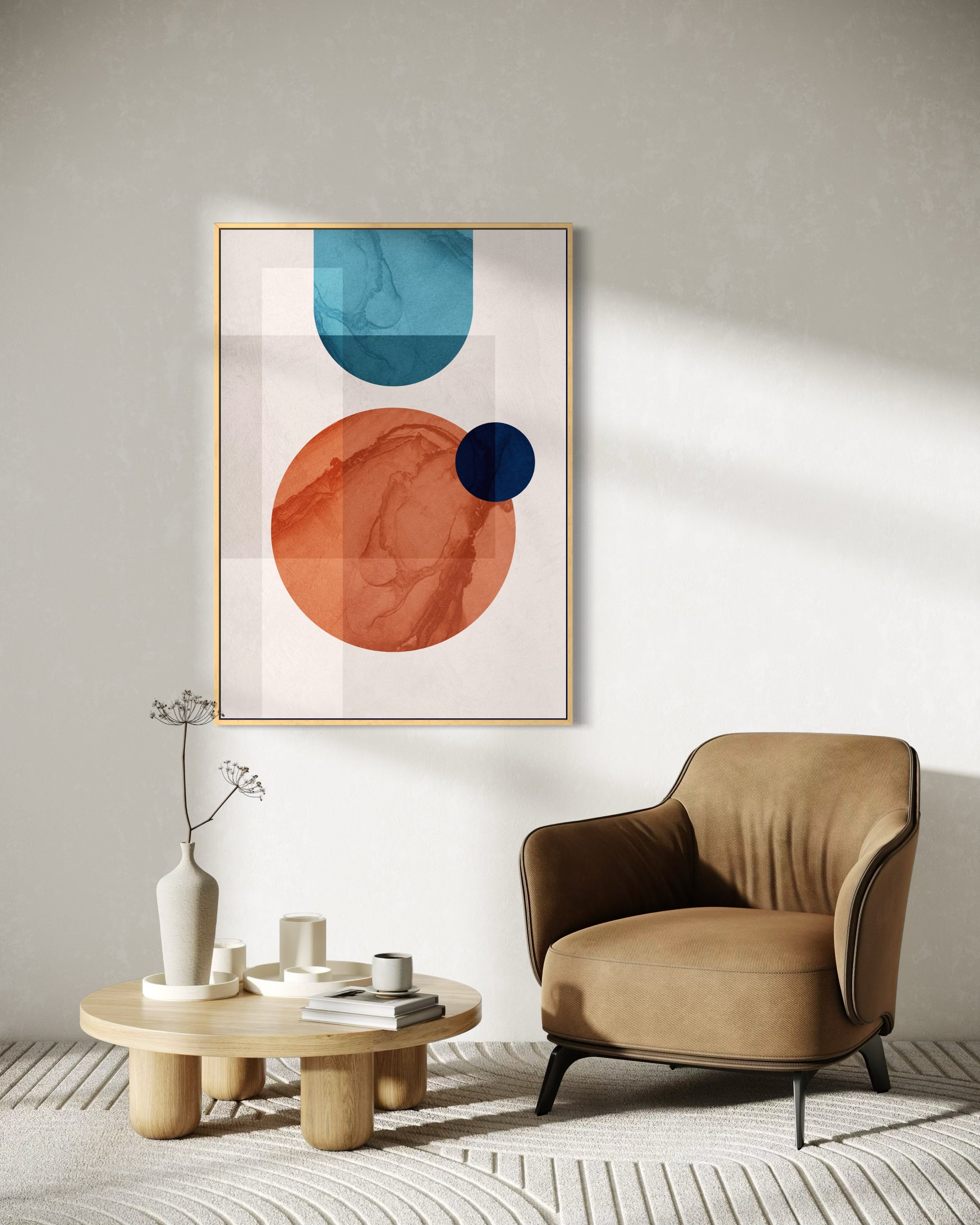 Stampa d’arte astratta con cornice dorata, forme rosse e blu con cerchio scuro