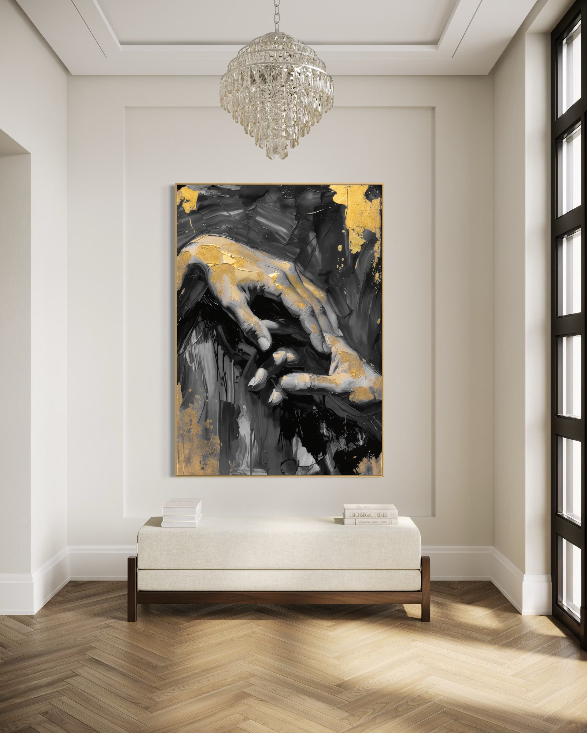 Frammenti di Passione e Oro con mani, fondo scuro e oro, cornice nera