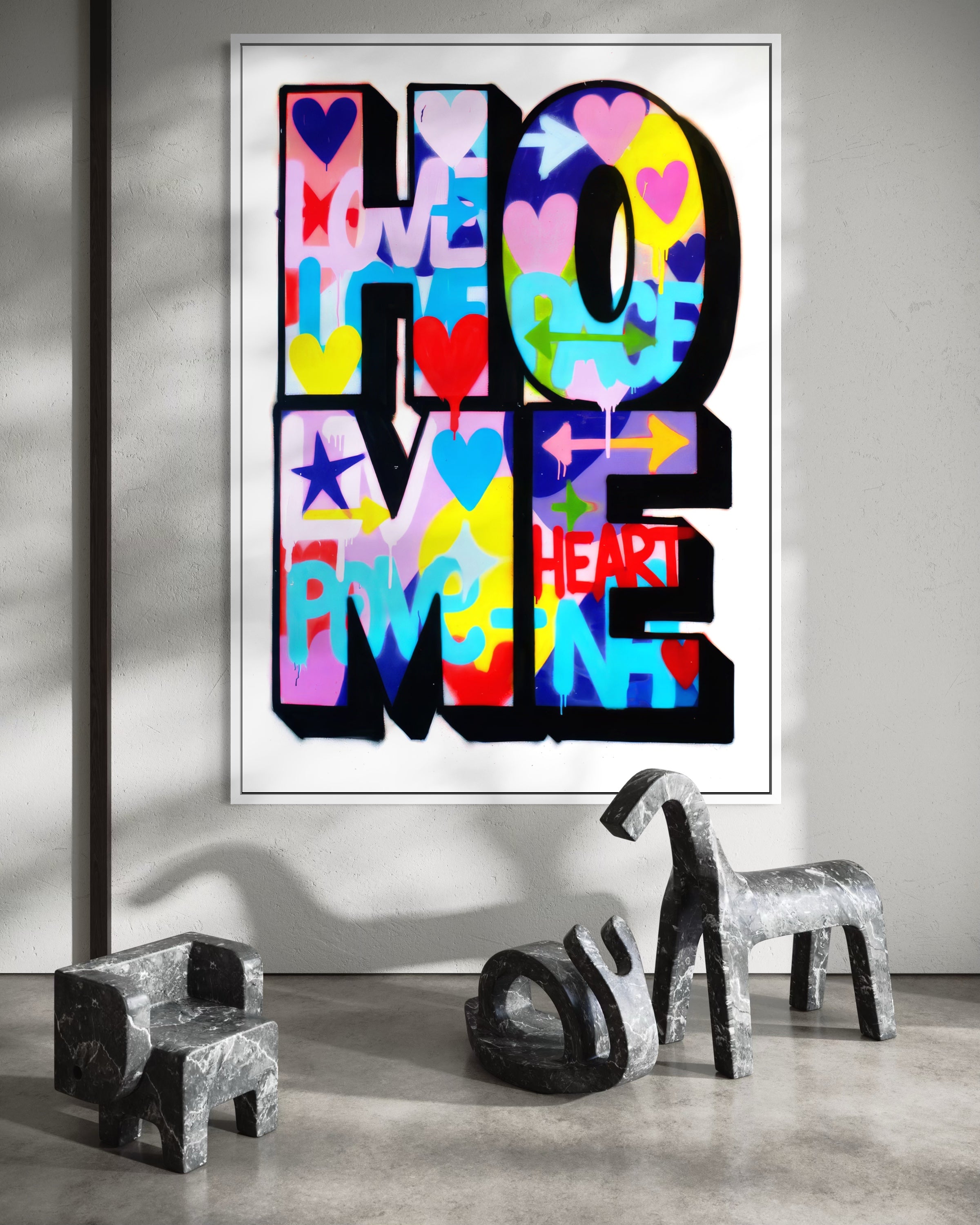 Home Hearts Edition: quadro con cuori colorati e scritta LOVE, cornice chiara.