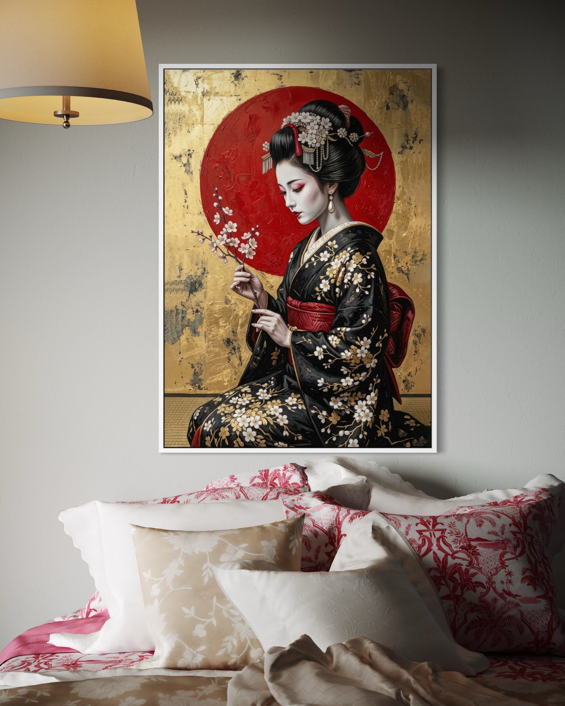 Stampa incorniciata Geisha d'Oro: kimono nero ricamato e cerchio rosso
