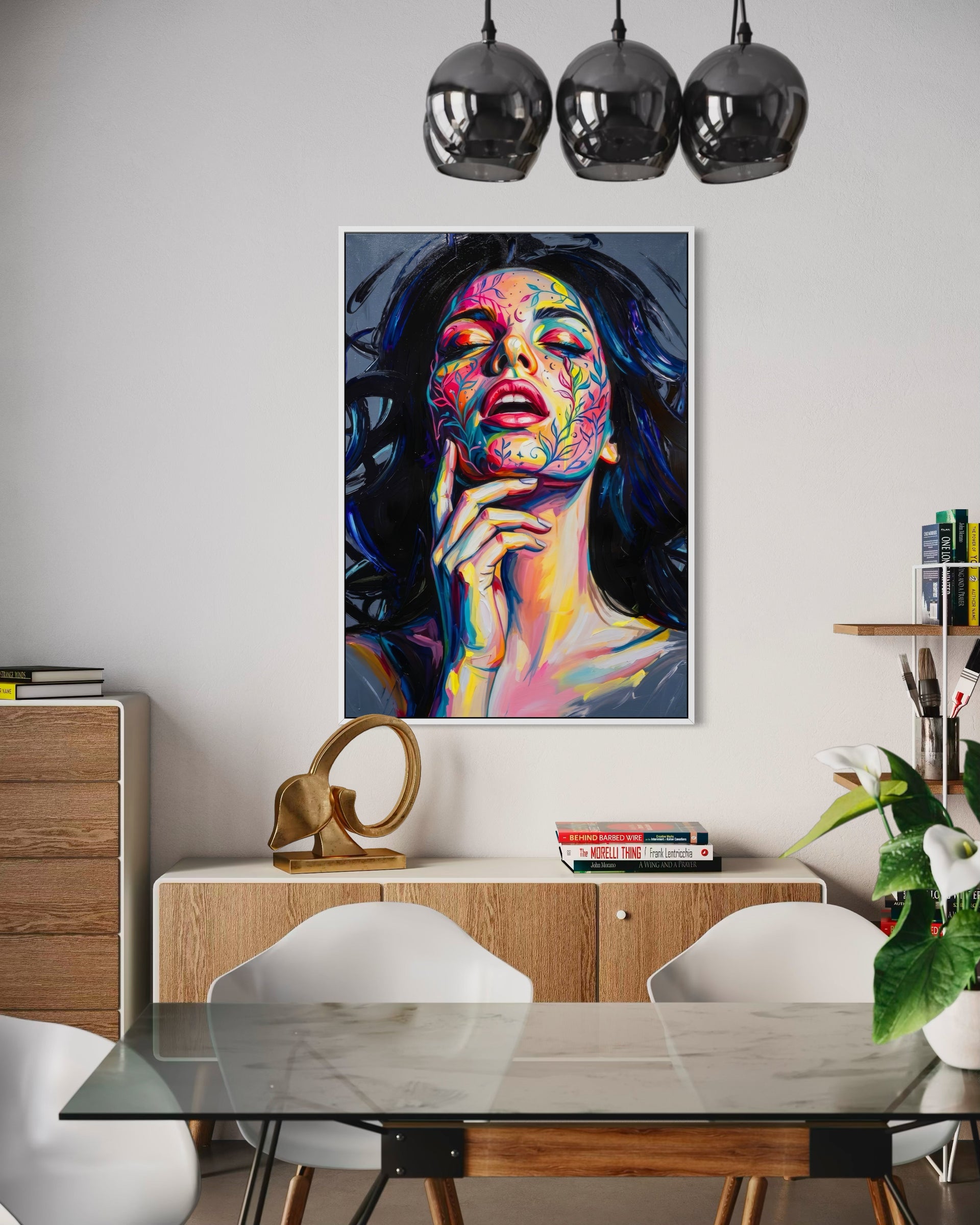Estasi Colorata: ritratto femminile multicolore in cornice nera