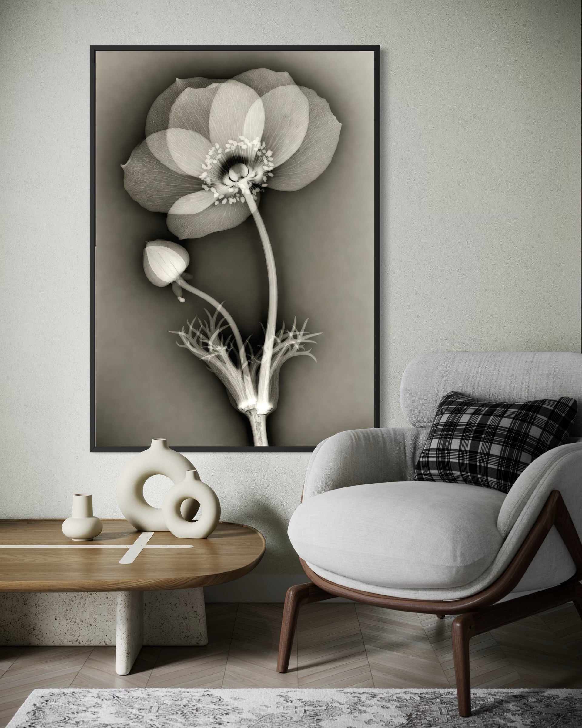 Velature con cornice scura e stampa floreale in bianco e nero, dettaglio fiore