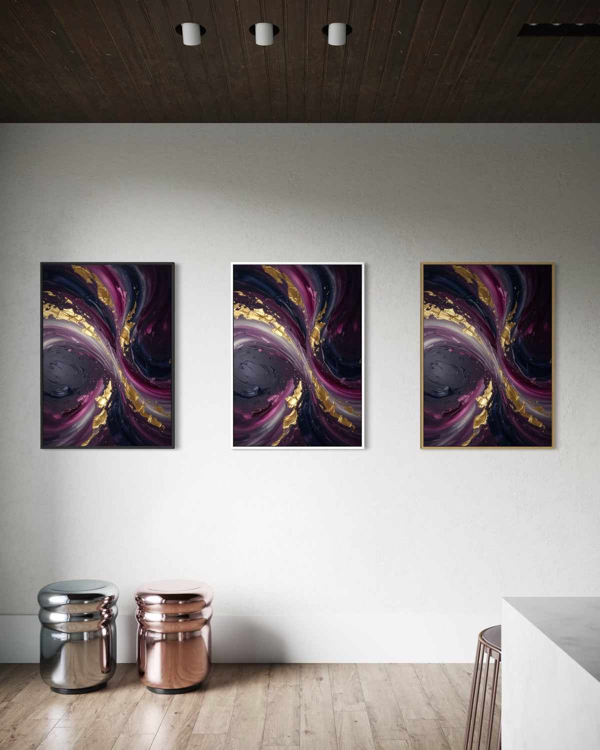 Set di 3 quadri astratti con cornice nera e pennellate viola e dorate