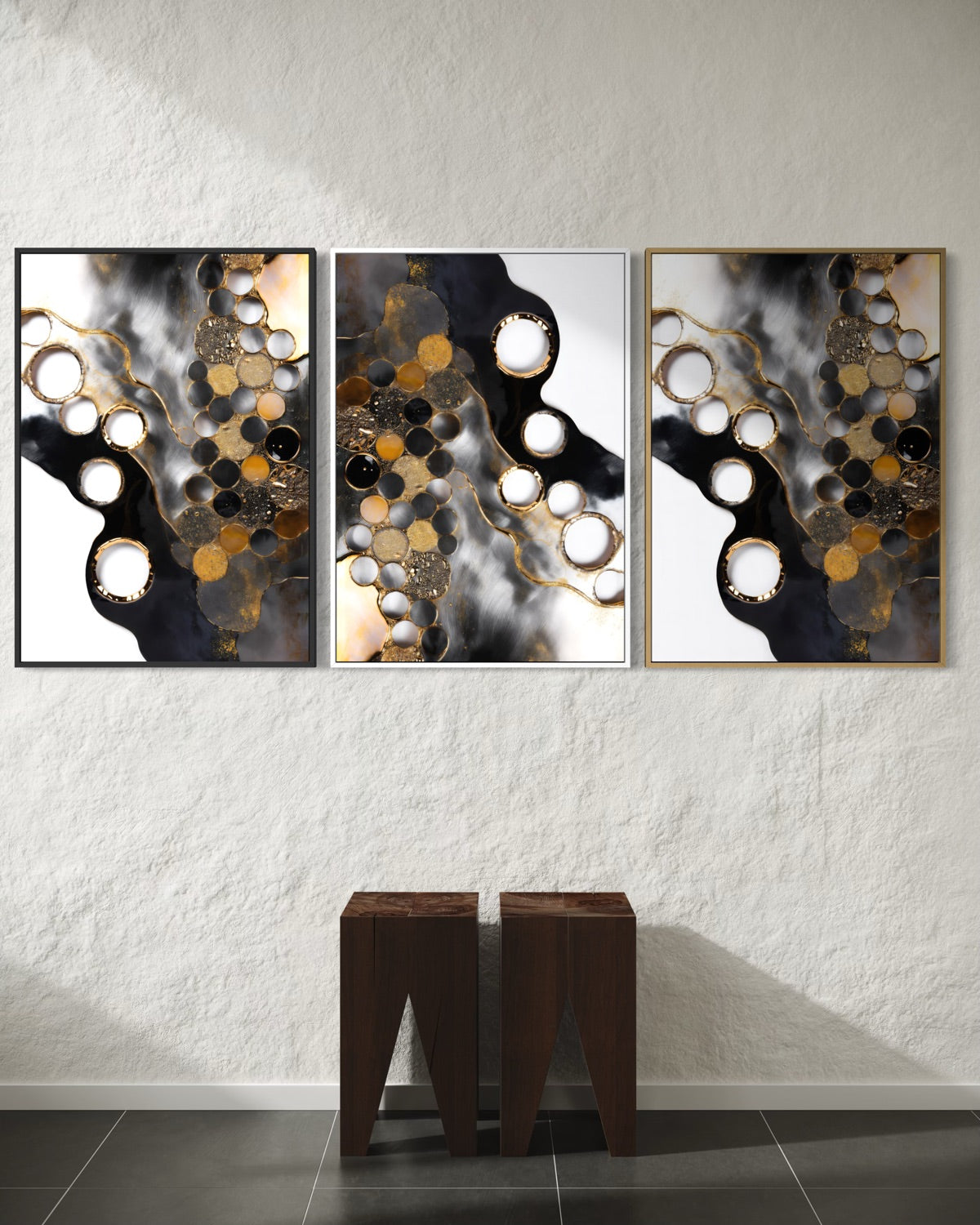 Set di 3 quadri con cerchi astratti dorati e bianchi su sfondo scuro, in cornice