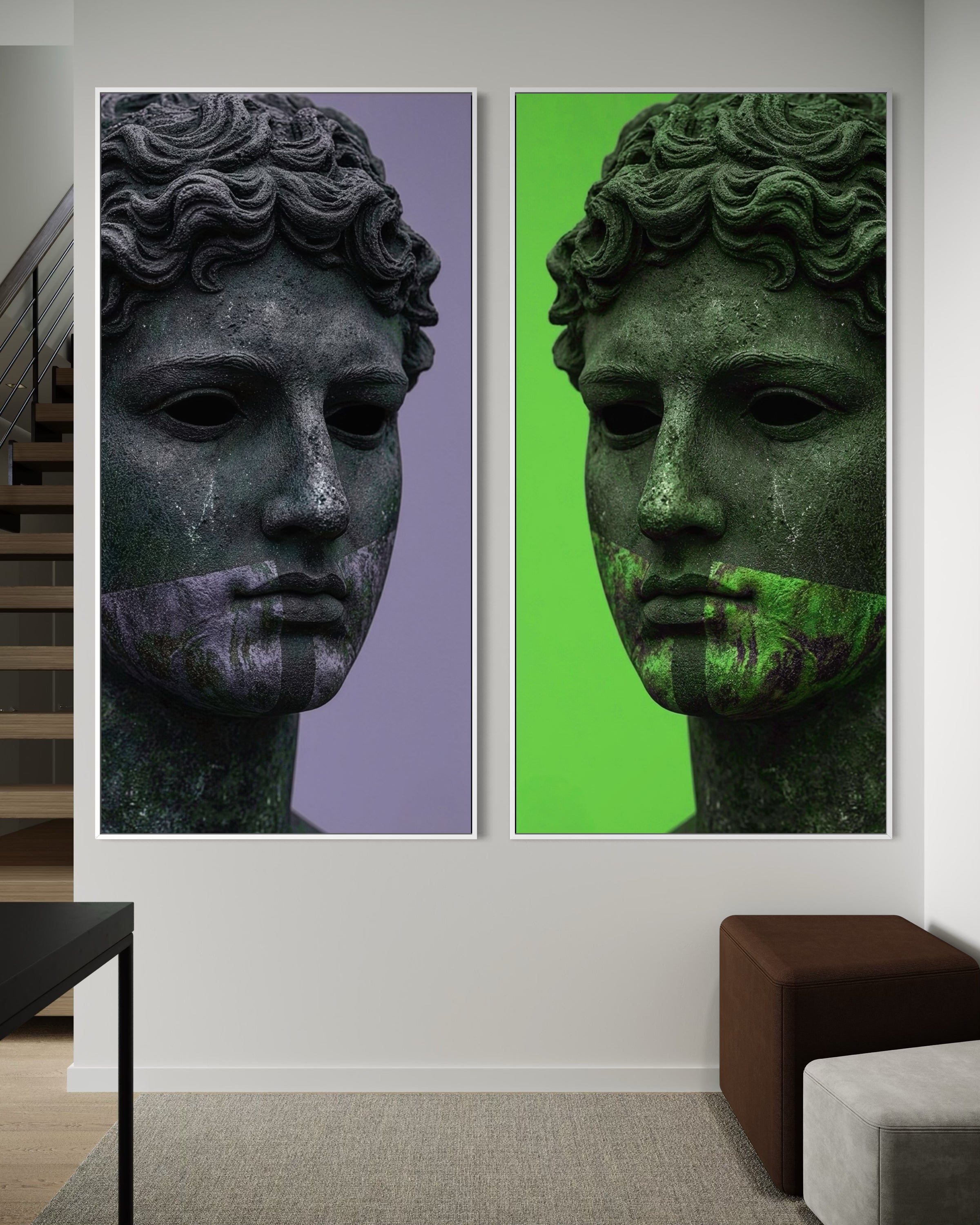Set di 2 stampe con busto classico in cornici, sfondi viola e verde.